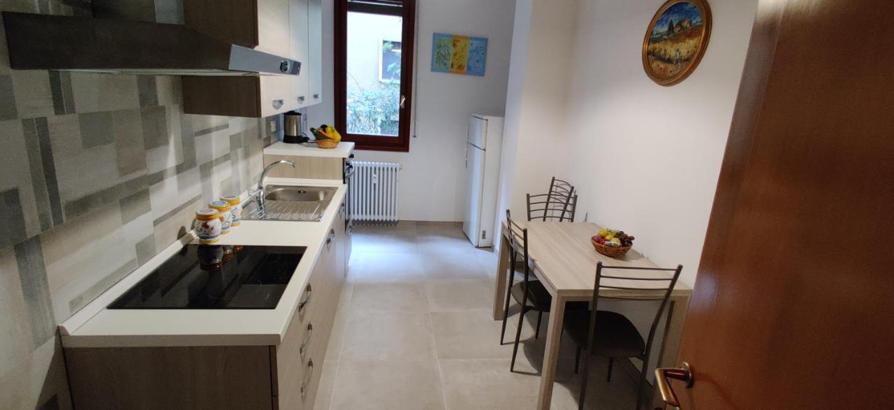 House Of Anna - Full Comfort - Fino A 6 Ospiti Bologna Luaran gambar