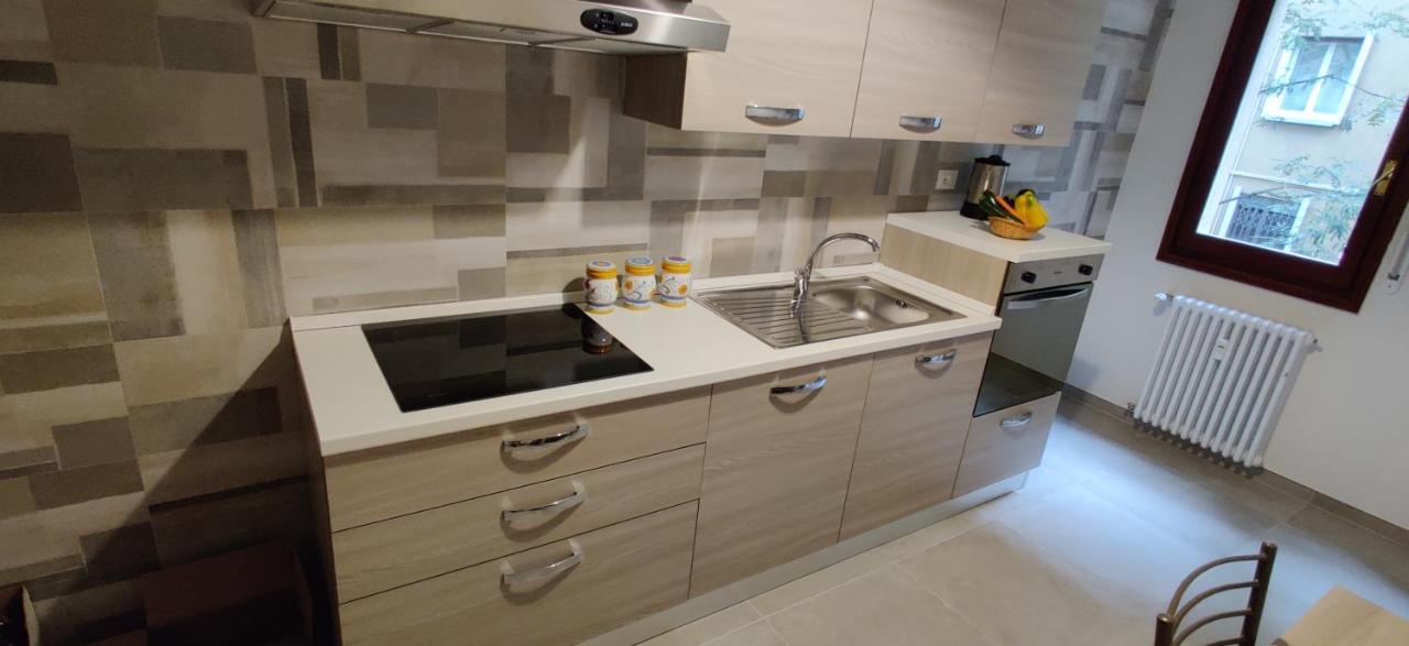 House Of Anna - Full Comfort - Fino A 6 Ospiti Bologna Luaran gambar