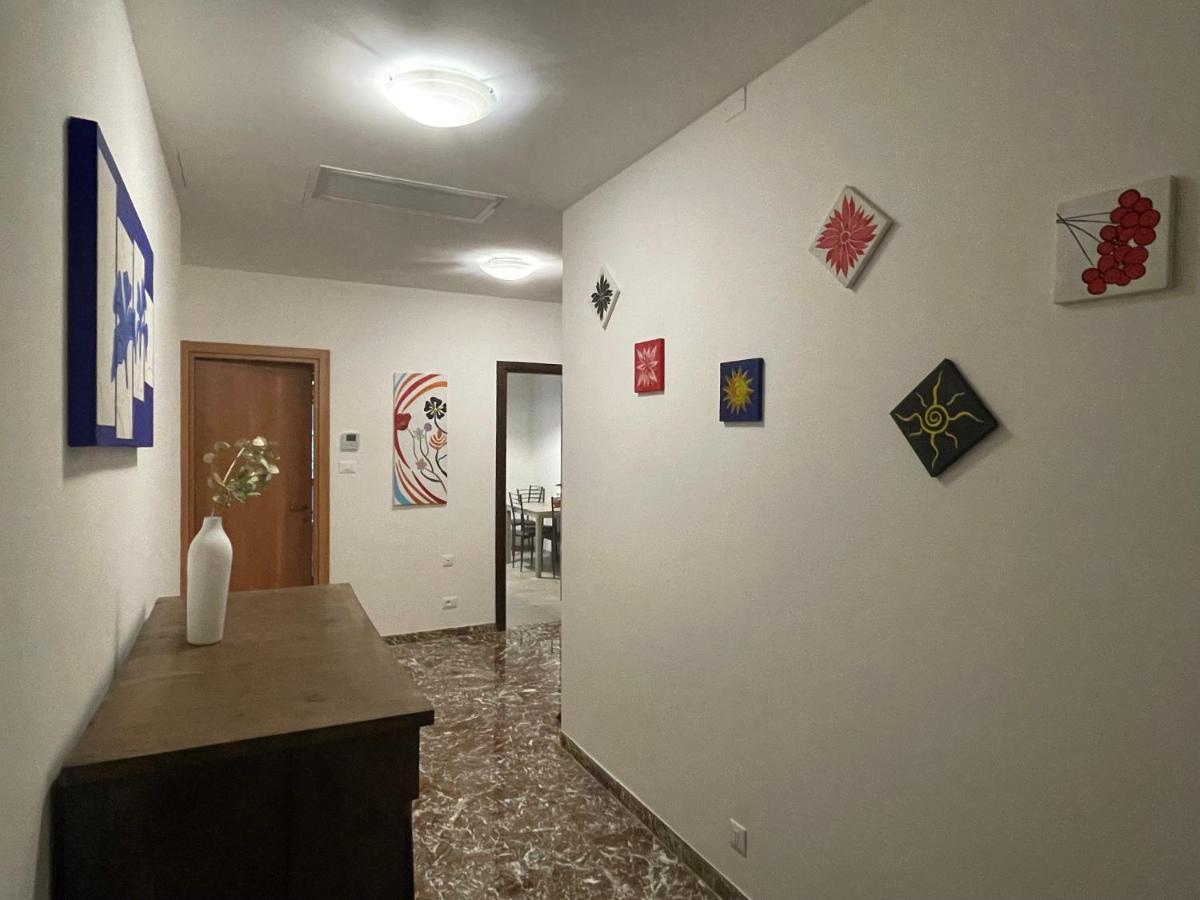 House Of Anna - Full Comfort - Fino A 6 Ospiti Bologna Luaran gambar